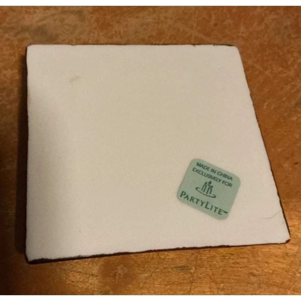 Party Lite Cafe Prague Tea Light House P8274 Candle Holder In‎ Box